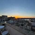 San Pietro Apartahotel 4*